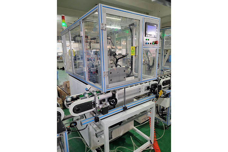 Rotor Pressure Commutator Machine karo Conveyor Line